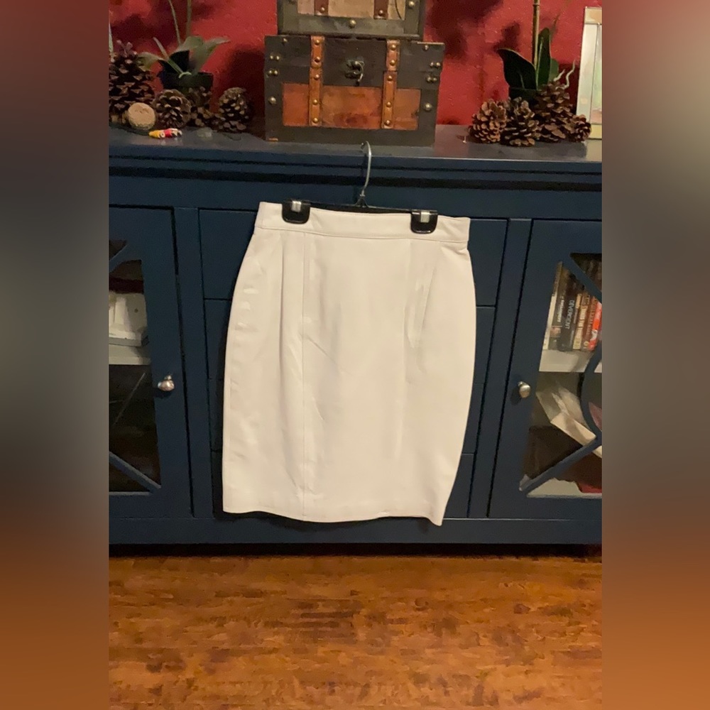 Vintage White leather skirt bought at Wilson’s leather and never worn. Size 10